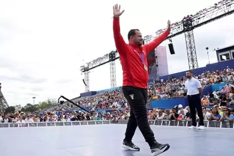  بعد 12 عاما.. طارق يحيى يتسلم برونزية أولمبياد لندن 2012